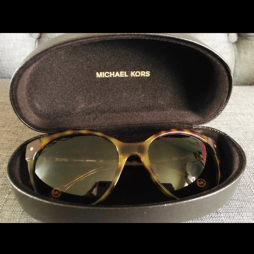 Michael Kors sunglasses - Picture 3 of 9
